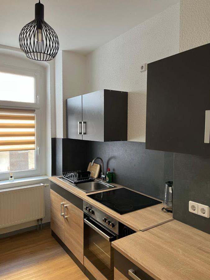 Apartment Horst - Gemuetliche Und Moderne Ferienwohnung In Der Innenstadt Pasewalk Exterior foto